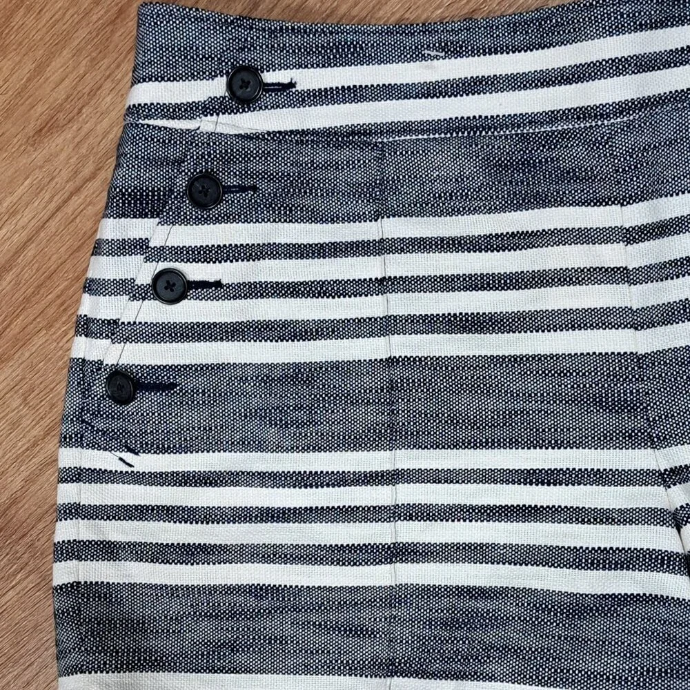 Loft The Riviera Black & White Shorts with Nautical Buttons NWT Size Misses 8